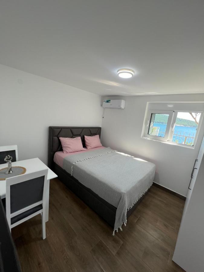 Azzure Apartment Ulcinj Buitenkant foto
