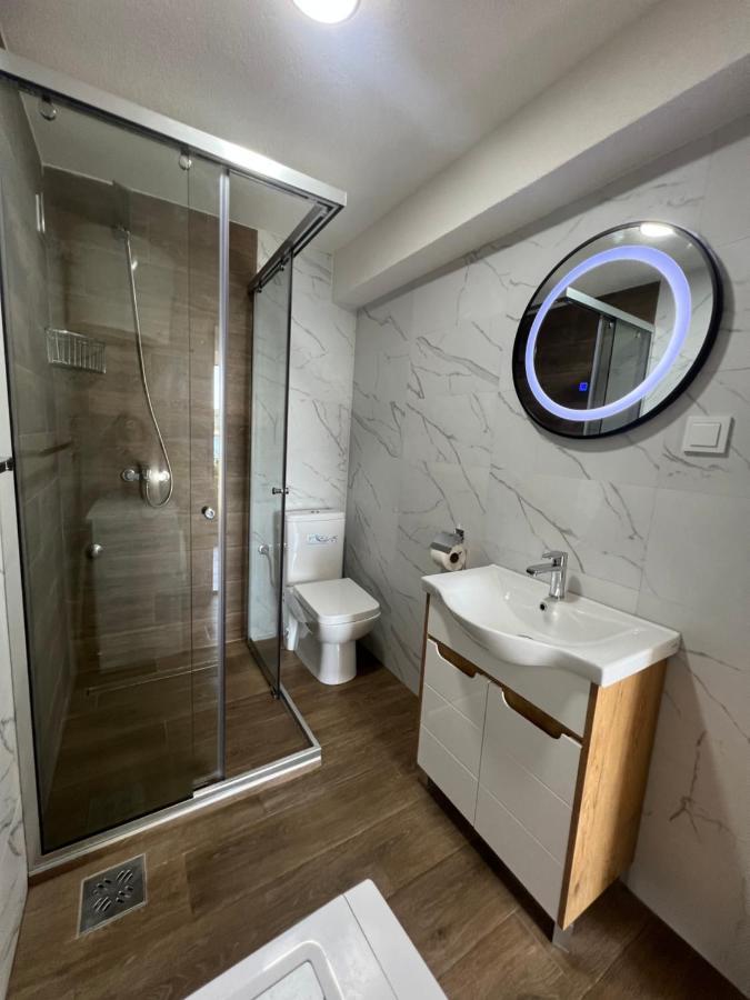 Azzure Apartment Ulcinj Buitenkant foto