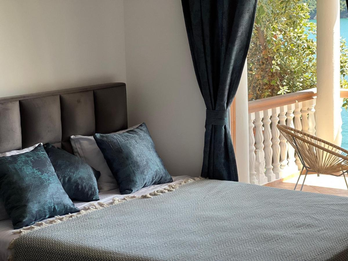 Azzure Apartment Ulcinj Buitenkant foto